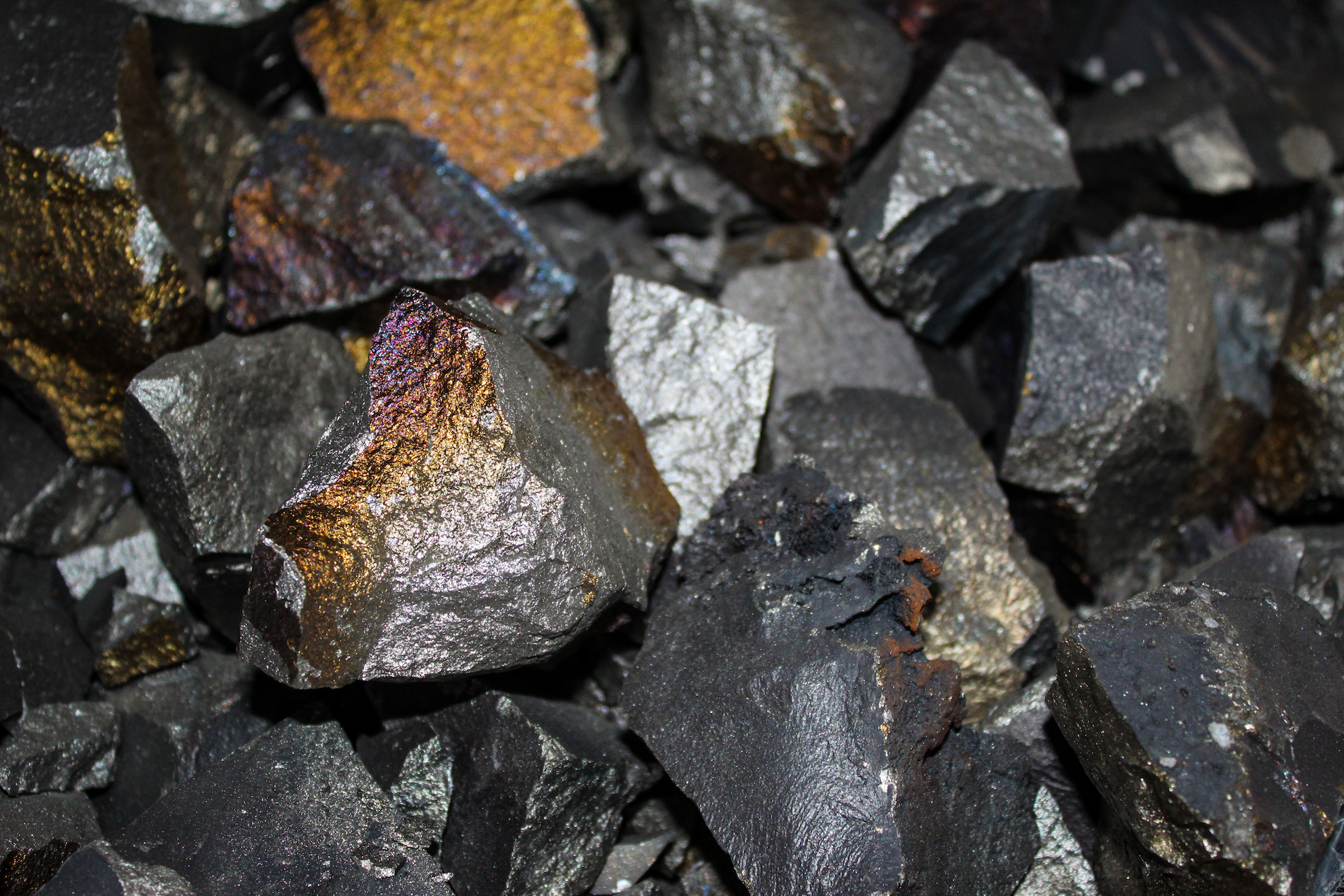 Imagem Ferro Manganês Médio Carbono